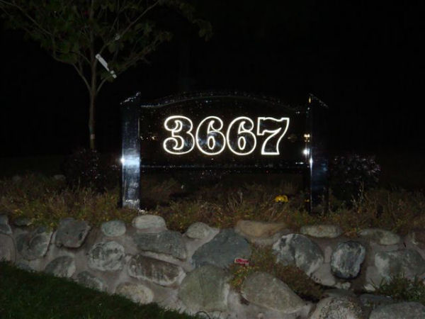 stainless steel adress sign